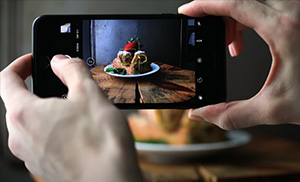 A Photo-Based Personal Journal: Capture each day's Essence